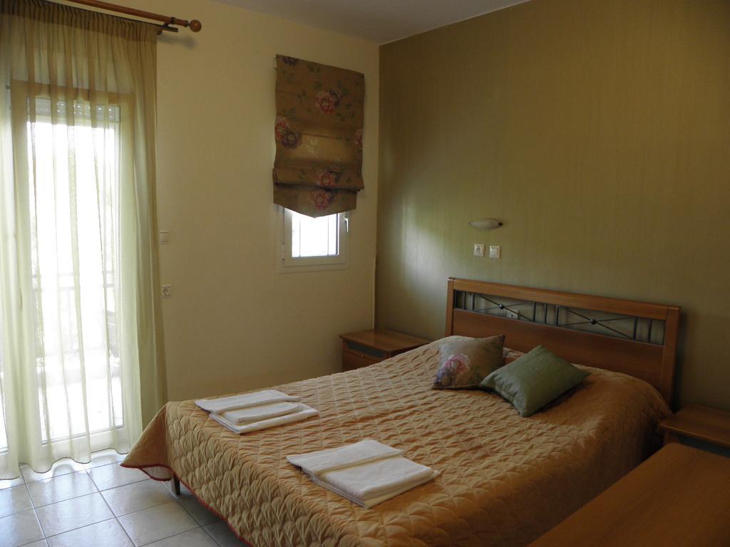 Badis Haus Apartment Toroni Ngoại thất bức ảnh