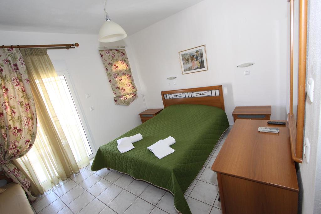 Badis Haus Apartment Toroni Ngoại thất bức ảnh
